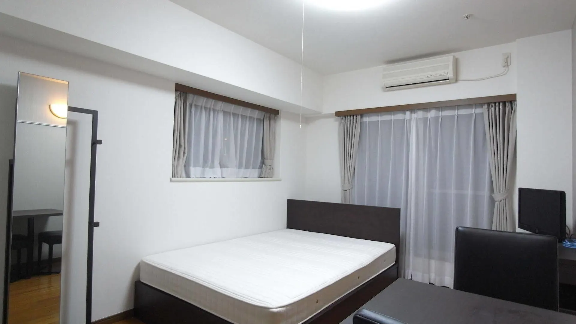 Apartment Palace Studio Shinjuku Parkside Tokyo Japan